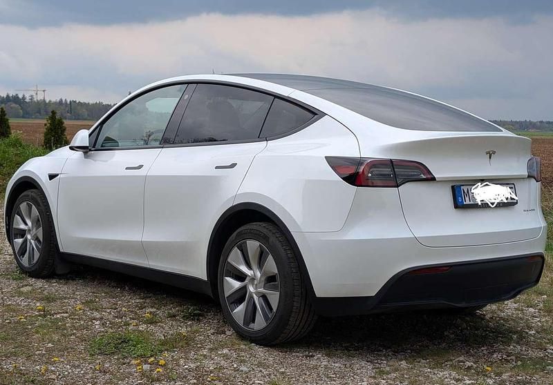 Gebraucht Tesla Model Y 378 kW (514 PS) 2023 Weiß SUV