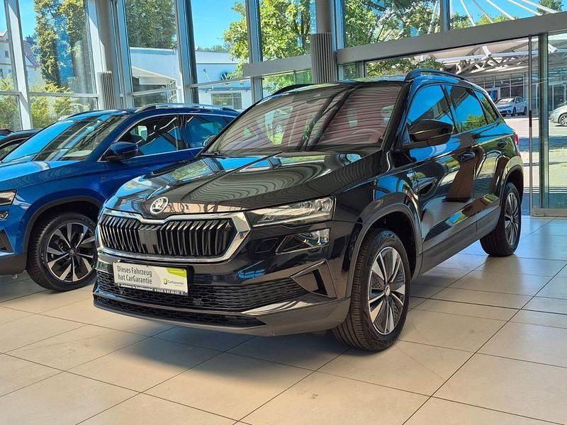 Schwarz Gebraucht 2022 Skoda Karoq Tour SUV | 23.950 € (Fairer Preis) - Bild 1/4