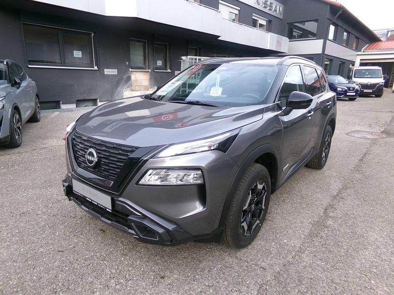 Grau Neu 2025 Nissan X-Trail SUV | 37.490 € (Fairer Preis) - Bild 1/4
