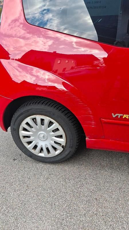 Gebraucht Citroën C2 60 PS (44 kW) 2006 Rot Kleinwagen