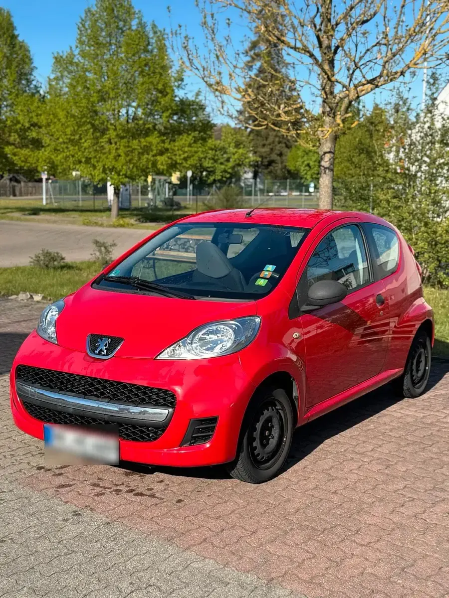 Usata Peugeot 107 2010 Rosso Utilitaria