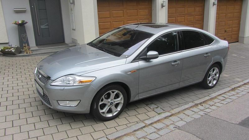 Silber Gebraucht 2009 Ford Mondeo Titanium S Limousine | 7.950 € (Fairer Preis) - Bild 1/4