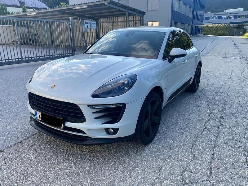 Weiß Gebraucht 2018 Porsche Macan S SUV | 33.950 € (Guter Preis) - Bild 1/4