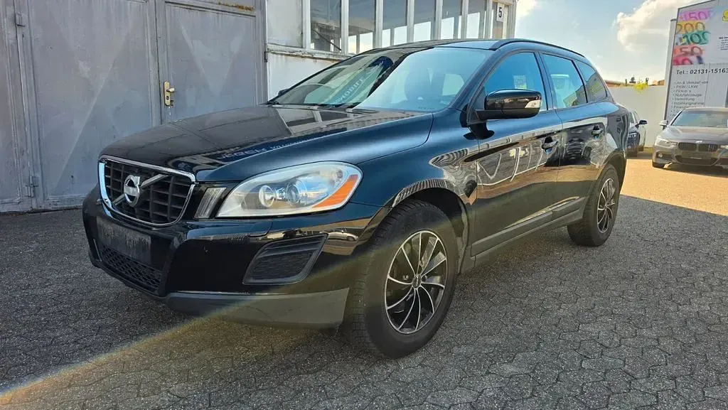 Gebraucht Volvo XC60 163 PS (119 kW) 2010 Schwarz SUV