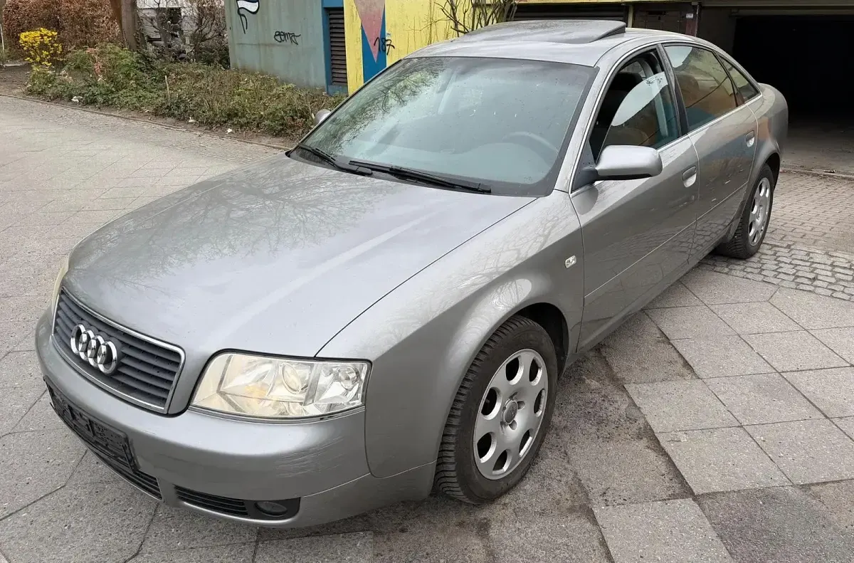 Gebraucht Audi A6 136 PS (100 kW) 2003 Grau Limousine