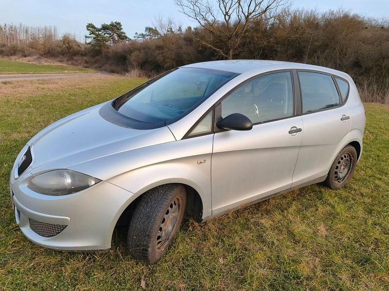 Gebraucht Seat Altea 102 PS (75 kW) 2007 Silber Van / Kleinbus