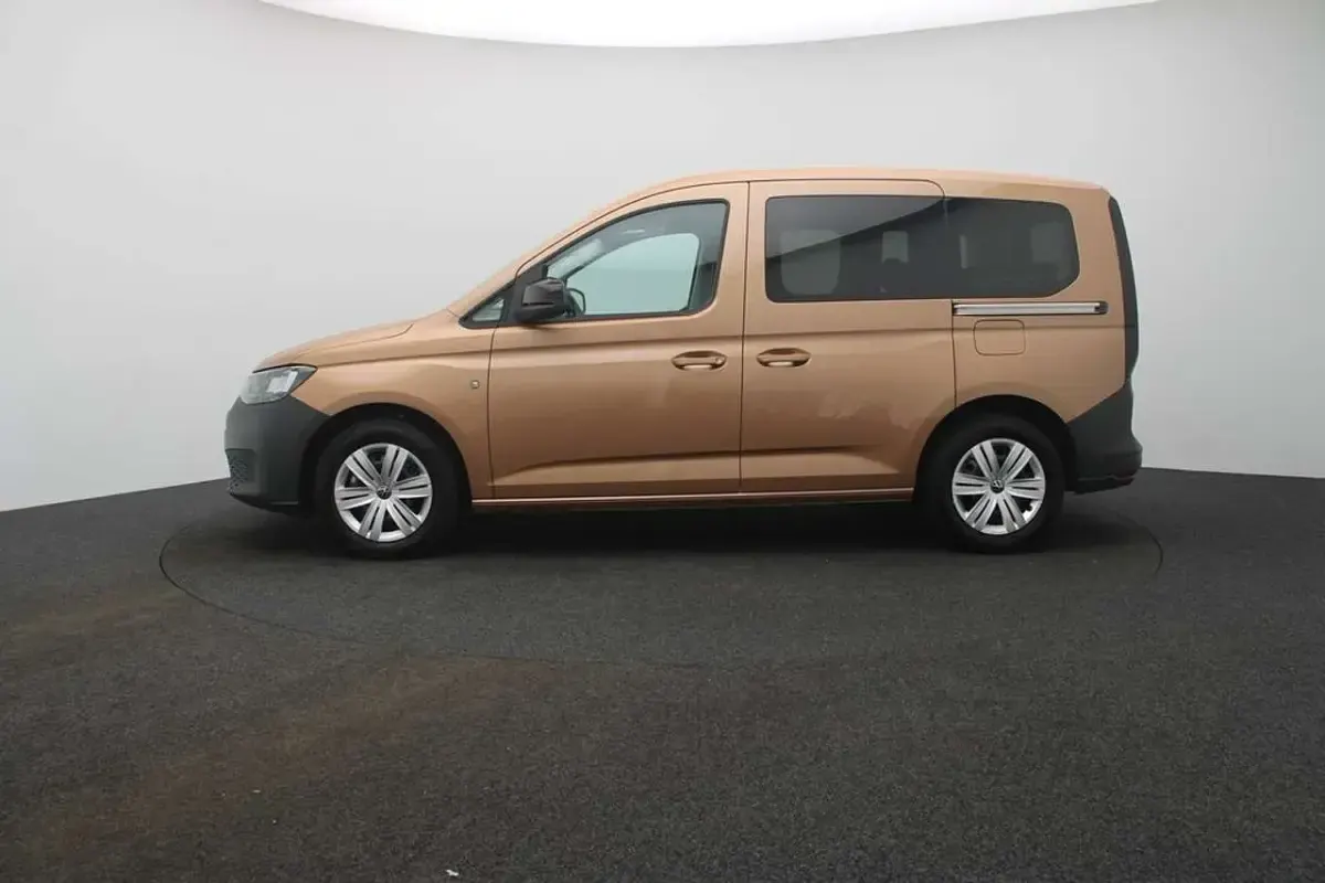 Gebraucht VW Caddy 116 PS (85 kW) 2025 Copper bronze metallic Van / Kleinbus