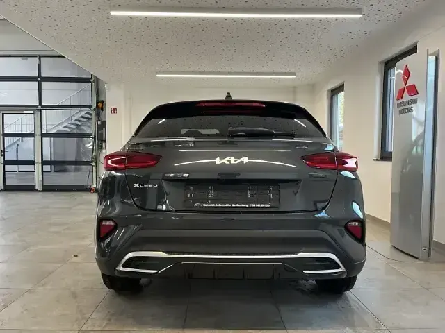 Neu Kia XCeed 116 PS (85 kW) 2025 Deluxeweiß (weiss) SUV