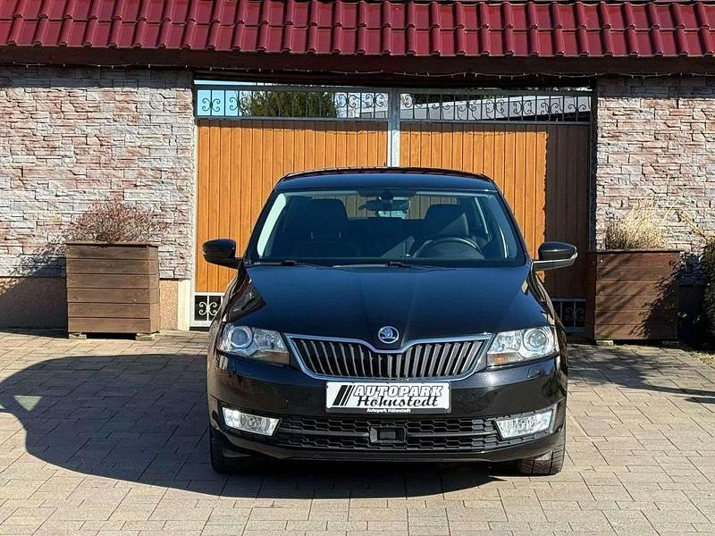 Gebraucht Skoda Rapid Joy 90 PS (66 kW) 2016 Schwarz Kleinwagen