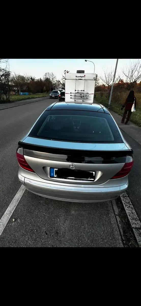 Gebraucht Mercedes C180 2001 Silber Coupé