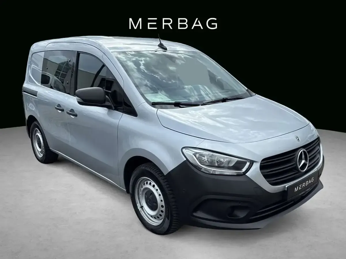 Gebraucht Mercedes Citan 110 95 PS (69 kW) 2022 Silber Van / Kleinbus