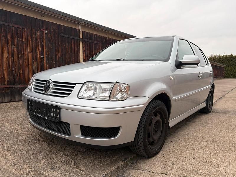 Gebraucht VW Polo Edition 75 PS (55 kW) 2001 Silber Kleinwagen
