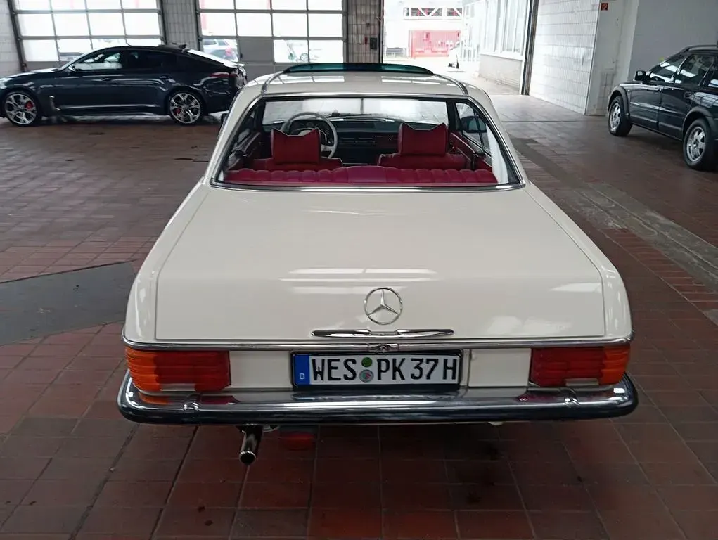 Gebraucht Mercedes W114 131 PS (96 kW) 1973 Weiß Coupé
