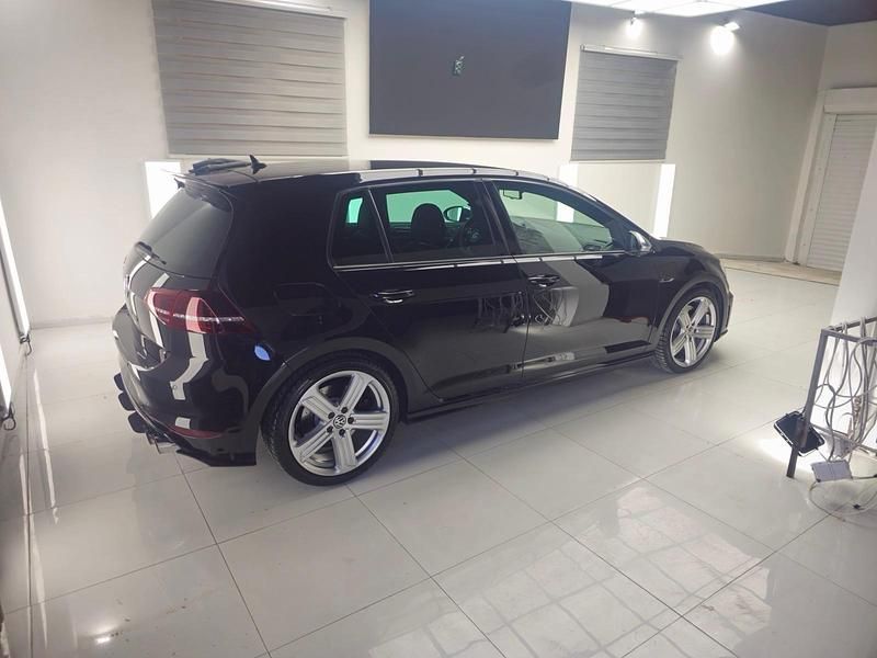 Gebraucht VW Golf VII R 300 PS (220 kW) 2015 Schwarz Limousine