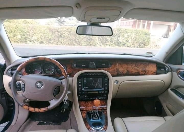 Gebraucht Jaguar XJ 207 PS (152 kW) 2006 Blau Limousine