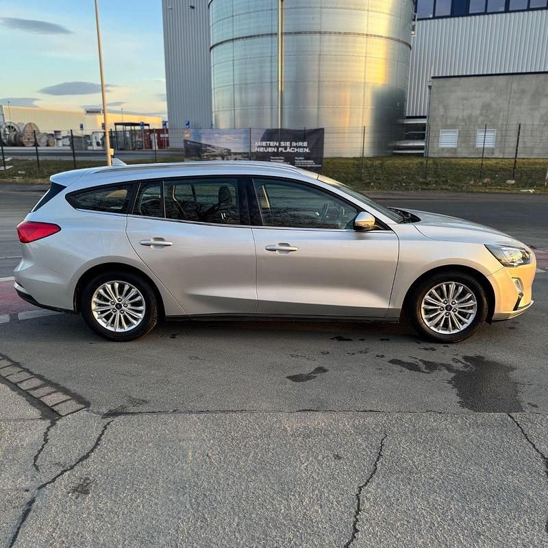 Gebraucht Ford Focus Active 155 PS (114 kW) 2020 Silber Kombi