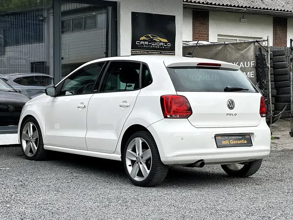 Gebraucht VW Polo Style 105 PS (77 kW) 2011 Weiß Kleinwagen