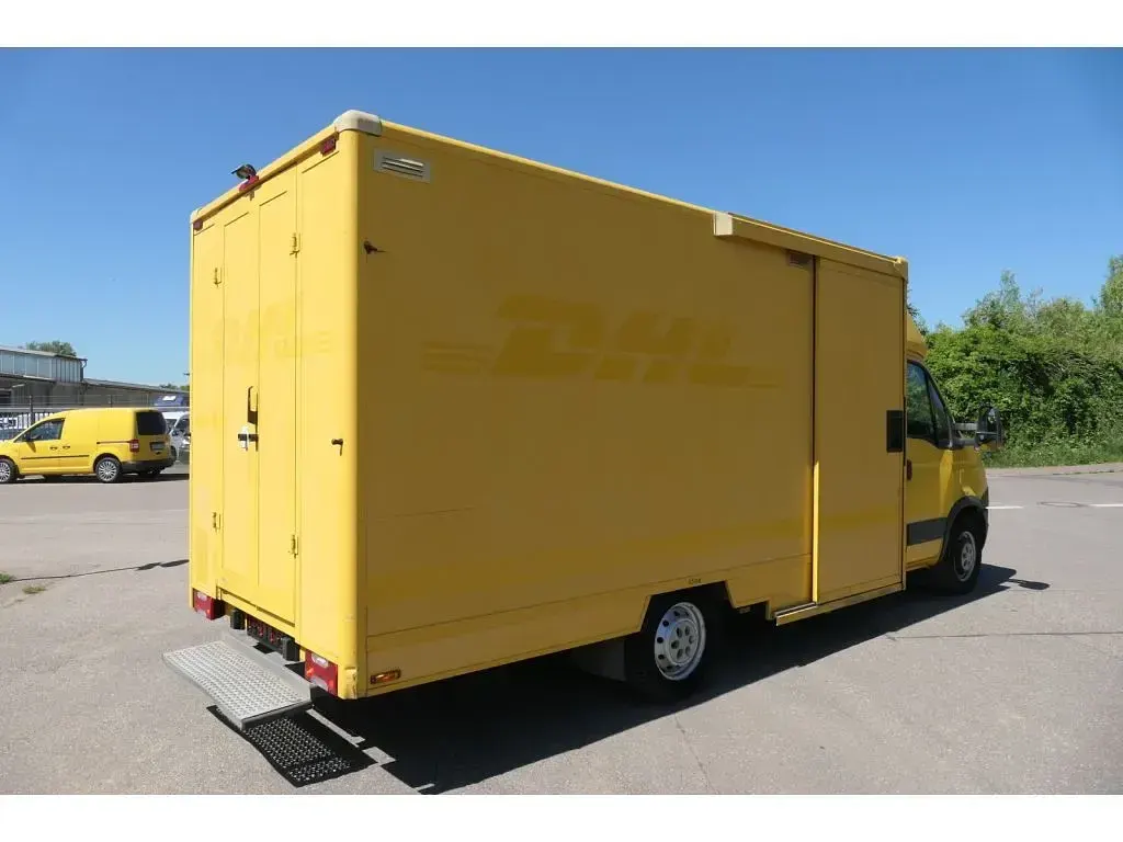 Gebraucht Iveco Daily 106 PS (77 kW) 2013 Gelb Van