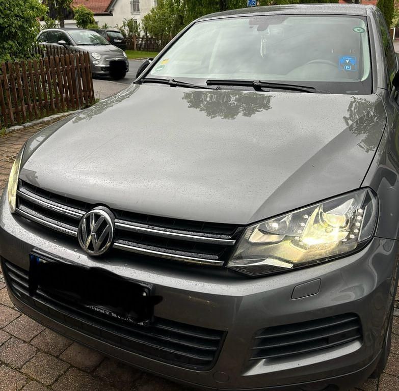 Grau Gebraucht 2014 VW Touareg SUV | 15.700 € (Guter Preis) - Bild 1/4