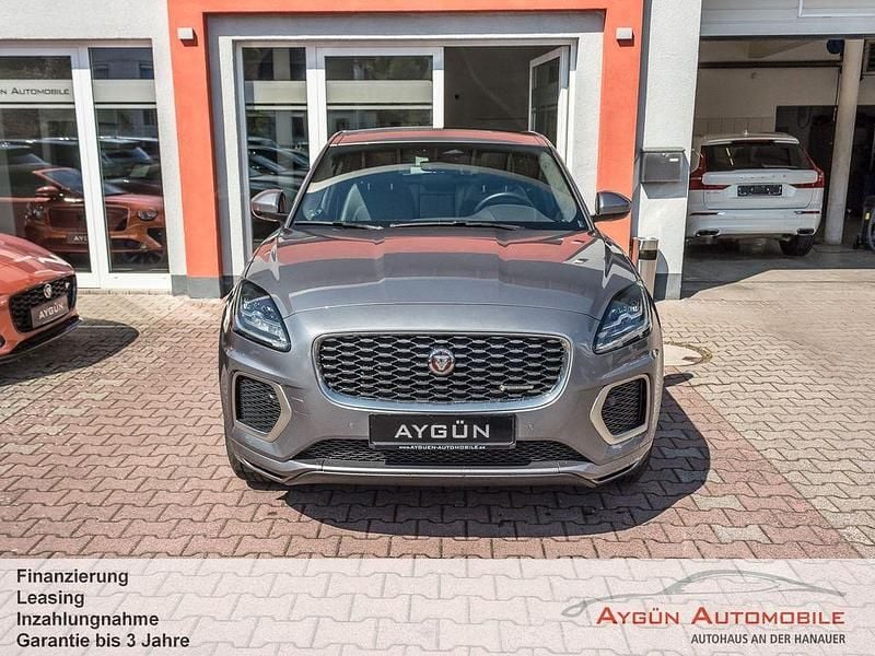 Gebraucht Jaguar E-Pace R-Dynamic 300 PS (220 kW) 2022 Eiger grey SUV