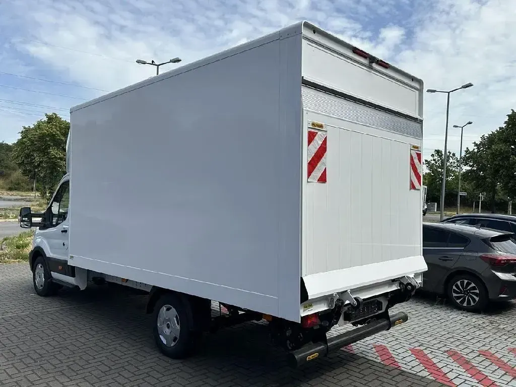 Neu Ford Transit Trend 131 PS (96 kW) 2026 Weiß Van / Kleinbus