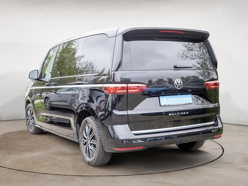 Begagnad VW Multivan Style 150 HK (110 kW) 2025 Minibuss