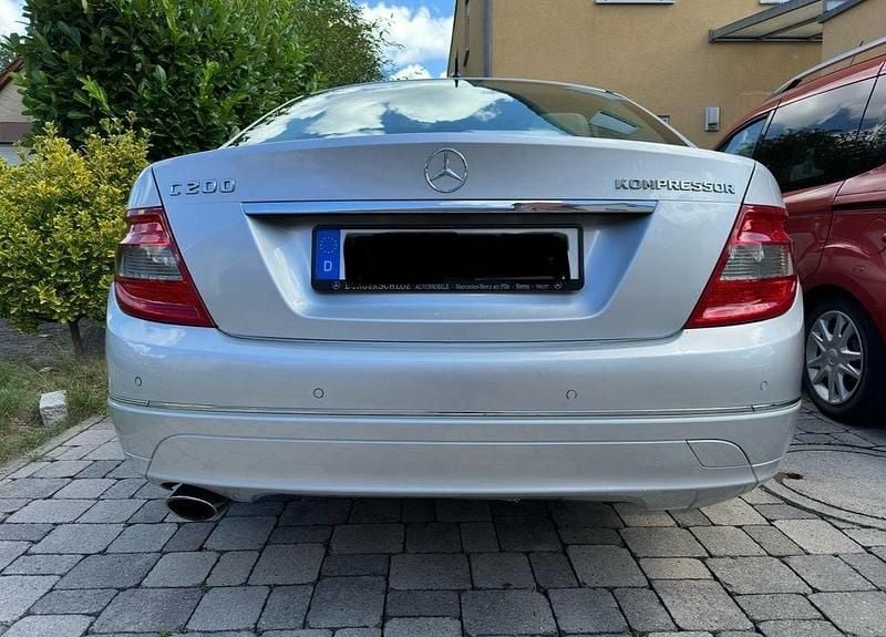 Gebraucht Mercedes 200 Avantgarde 184 PS (135 kW) 2009 Silber Limousine