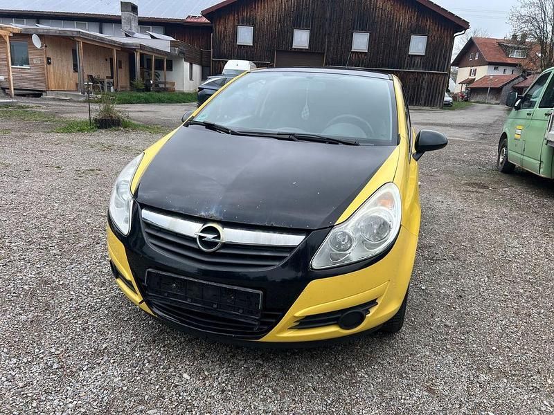 Gebraucht Opel Corsa Selection 69 PS (50 kW) 2010 Kleinwagen