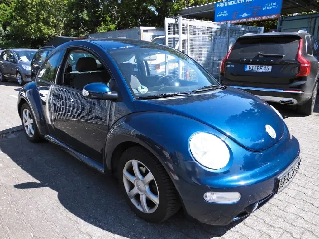 Gebraucht VW New Beetle 102 PS (75 kW) 2004 Blau Kleinwagen