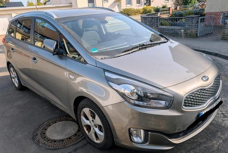 Gebraucht Kia Carens 135 PS (99 kW) 2014 Grau Van / Kleinbus