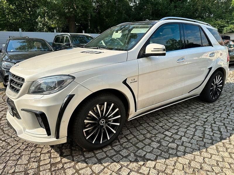 Weiß Gebraucht 2012 Mercedes ML63 AMG AMG SUV | 20.000 € - Bild 1/4