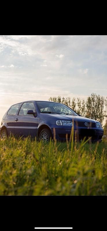 Gebraucht VW Polo 50 PS (36 kW) 2001 Blau Kleinwagen