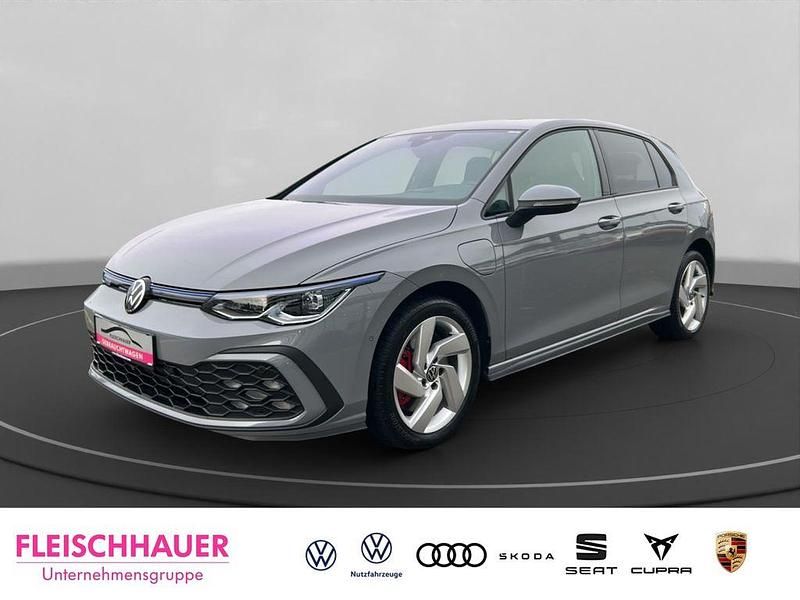 Grau Gebraucht 2021 VW Golf GTE Limousine | 25.190 € (Fairer Preis) - Bild 1/4