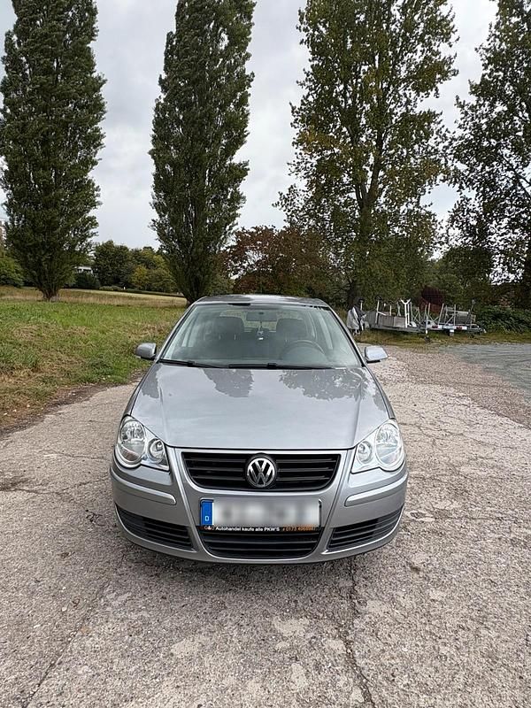 Grau Gebraucht 2008 VW Polo Kleinwagen | 2.550 € (Fairer Preis) - Bild 1/4