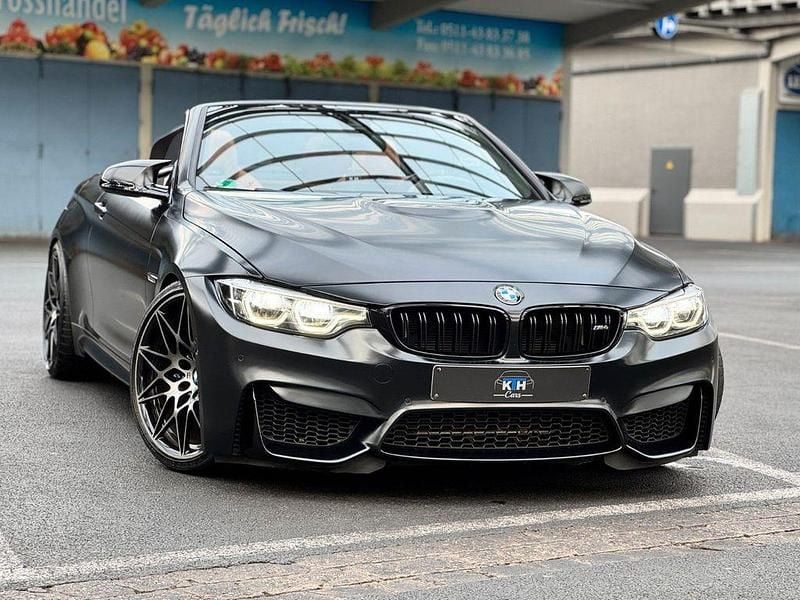 Schwarz Gebraucht 2017 BMW M4 Cabriolet Competition Edition Cabrio | 55.900 € (Fairer Preis) - Bild 1/4