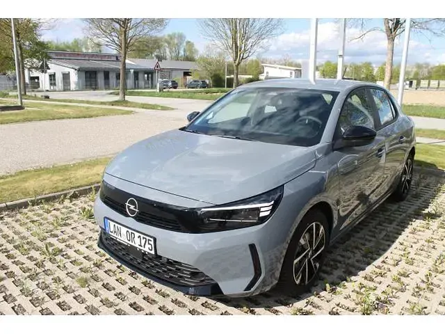 Gebraucht Opel Corsa Edition 101 PS (74 kW) 2026 Kleinwagen