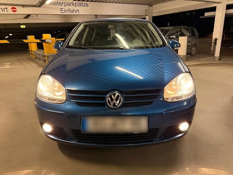 Gebraucht VW Golf V 89 PS (65 kW) 2006 Blau Kleinwagen