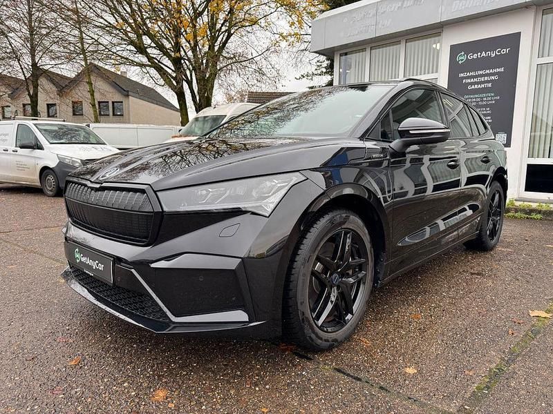Schwarz Gebraucht 2024 Skoda Enyaq iV SportLine SUV | 39.990 € (Superpreis) - Bild 1/4
