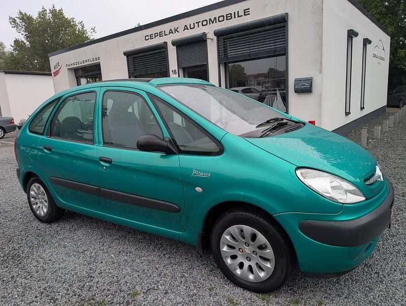 Grün Gebraucht 2001 Citroën Xsara Picasso Van / Kleinbus | 2.990 € (Teuer) - Bild 1/4