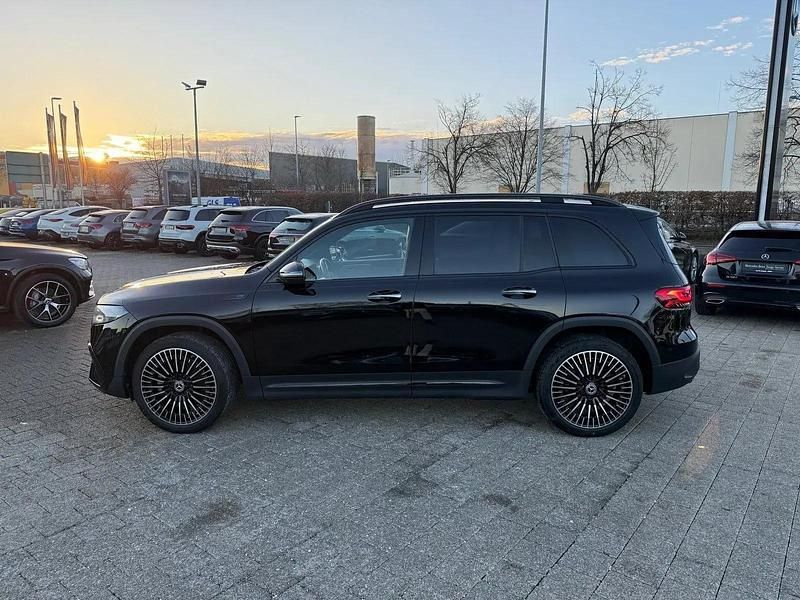Gebraucht Mercedes EQB300 AMG 167 kW (228 PS) 2022 Schwarz SUV