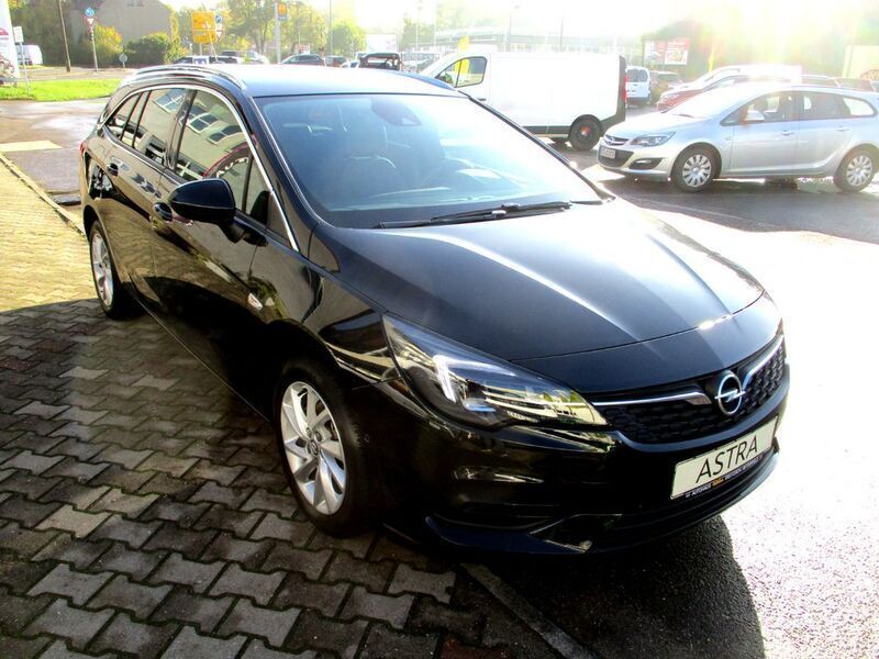 Gebraucht Opel Astra Elegance 131 PS (96 kW) 2021 Schwarz Kombi