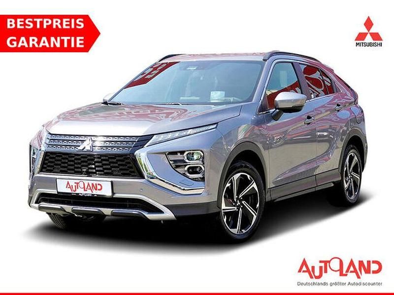 Grau Gebraucht 2021 Mitsubishi Eclipse Cross Intro Edition SUV | 24.950 € (Fairer Preis) - Bild 1/4
