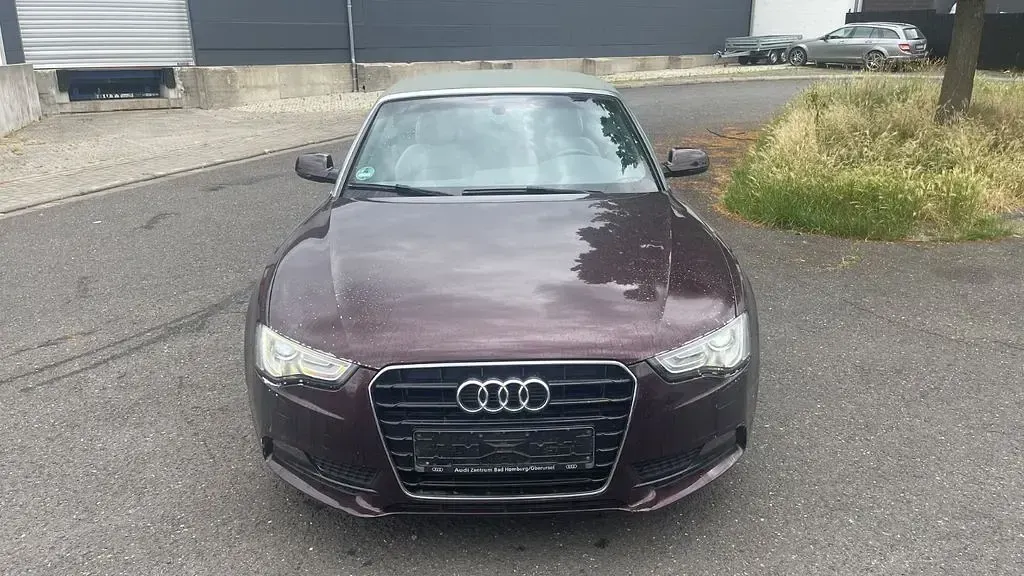 Gebraucht Audi A5 Cabriolet Sport 204 PS (150 kW) 2012 Rot Cabrio