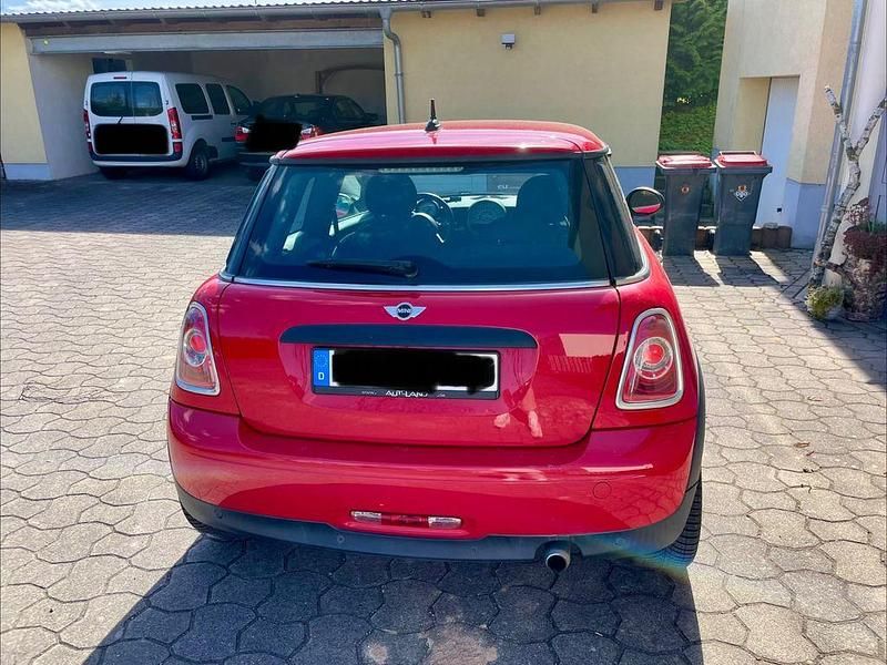 Usata Mini ONE 98 CV (72 kW) 2013 Rosso Utilitaria