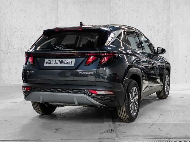Gebraucht Hyundai Tucson Select 150 PS (110 kW) 2023 Abyss black / met SUV
