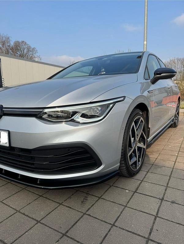 Gebraucht VW Golf VII Style 150 PS (110 kW) 2020 Silber Limousine