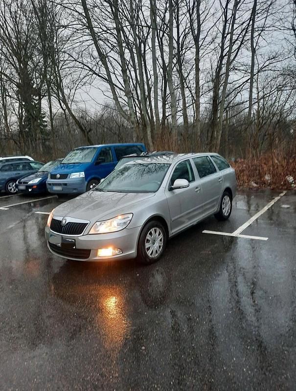 Gebraucht Skoda Octavia 160 PS (117 kW) 2010 Kombi