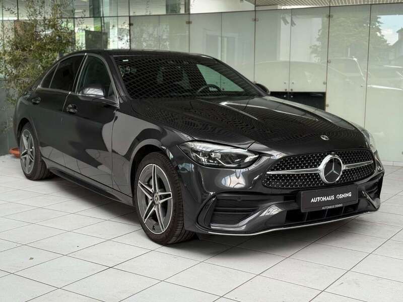 Grafit grau Gebraucht 2024 Mercedes C300e AMG Limousine | 43.990 € (Guter Preis) - Bild 1/4