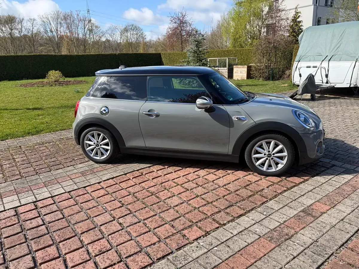 Occasion Mini Cooper SD 170 PK (125 kW) 2018 Grijs Hatchback