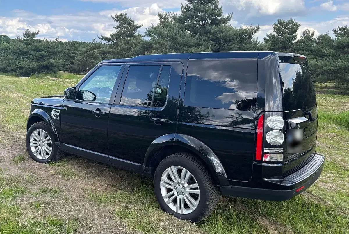 Gebraucht Land Rover Discovery 4 HSE 256 PS (188 kW) 2015 Schwarz SUV